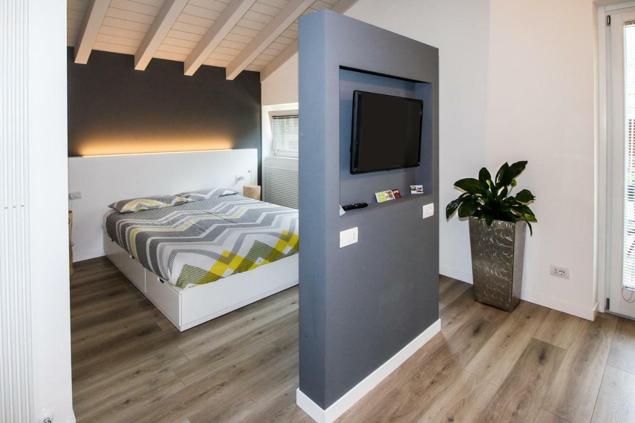 Sofi Apartment เคียเวนนา ภายนอก รูปภาพ